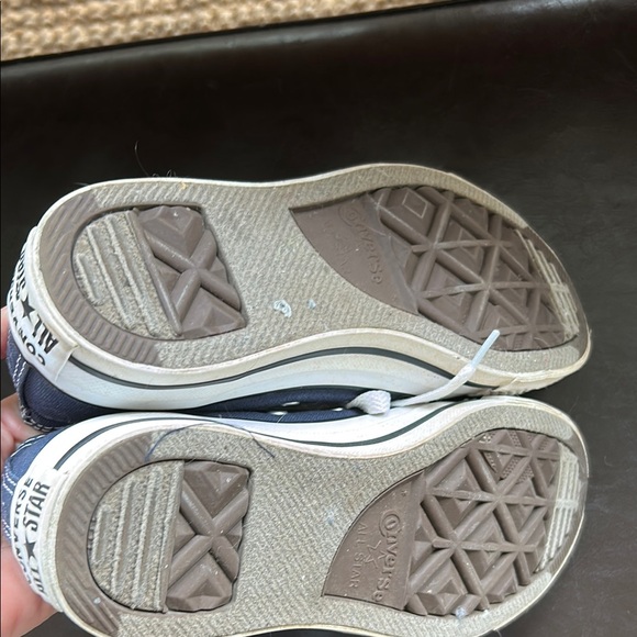 Converse Blue Low-Top Sneakers - Picture 4 of 7